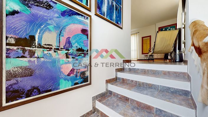 Image No.25-4 Bed Villa for sale