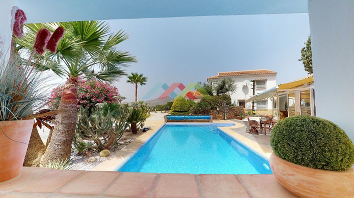 Image No.5-4 Bed Villa for sale