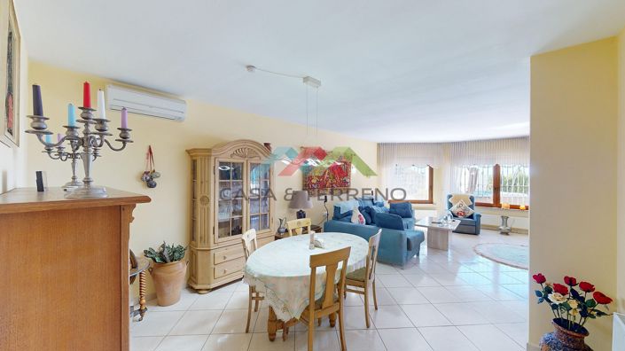 Image No.17-7 Bed Villa for sale