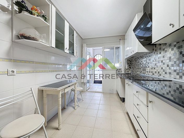Image No.12-3 Bed Villa for sale