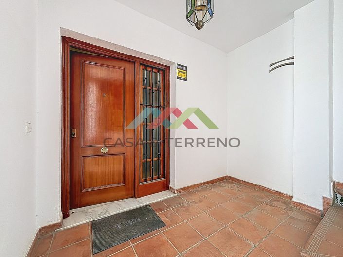 Image No.2-3 Bed Villa for sale