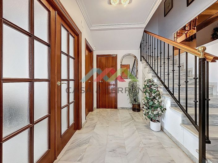 Image No.3-3 Bed Villa for sale