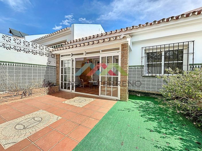 Image No.34-3 Bed Villa for sale