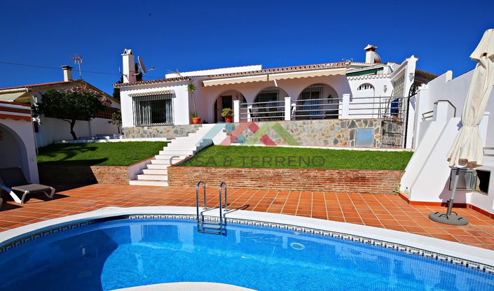 Image No.6-3 Bed Villa for sale