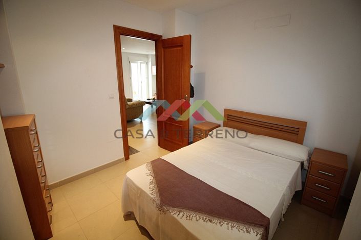 Image No.15-4 Bed Townhouse for sale