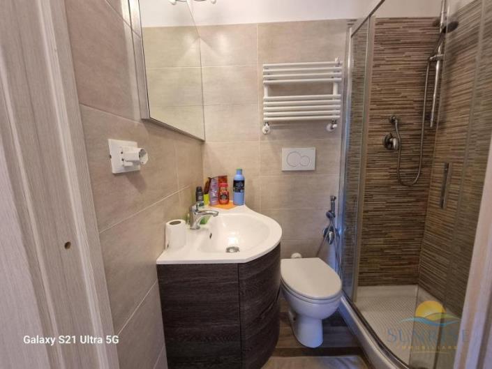 Image No.5-2 Bed Semi-Detached for sale