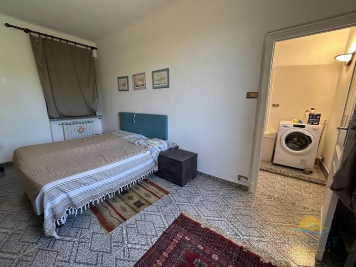 Image No.6-2 Bed House for sale