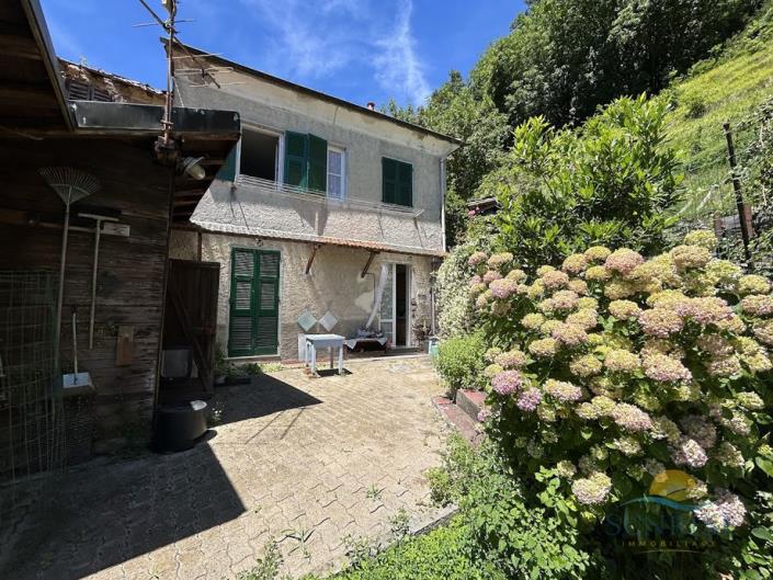 Image No.15-2 Bed House for sale