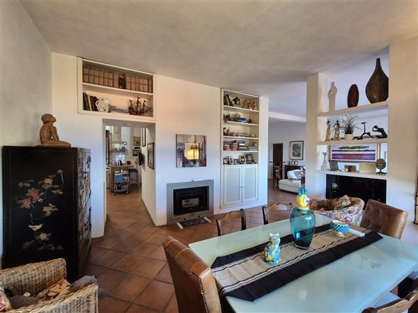 Image No.10-3 Bed Villa / Detached for sale