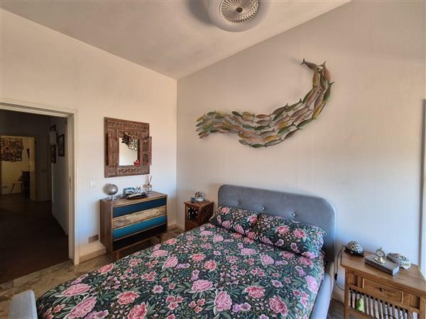 Image No.21-3 Bed Villa / Detached for sale