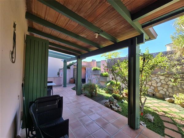 Image No.27-3 Bed Villa / Detached for sale