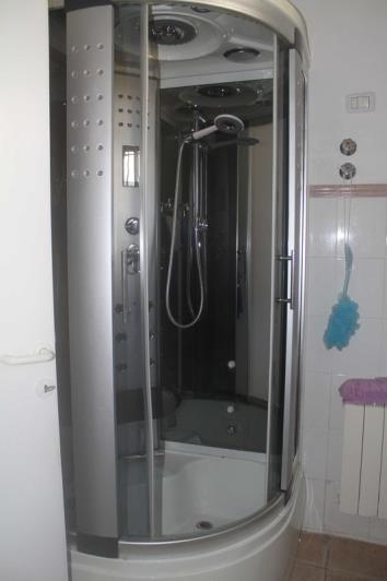Image No.34-3 Bed Villa / Detached for sale