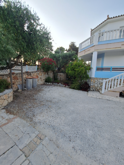 Image No.7-2 Bed Maisonette for sale