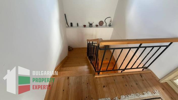 Image No.21-3 Bed House for sale