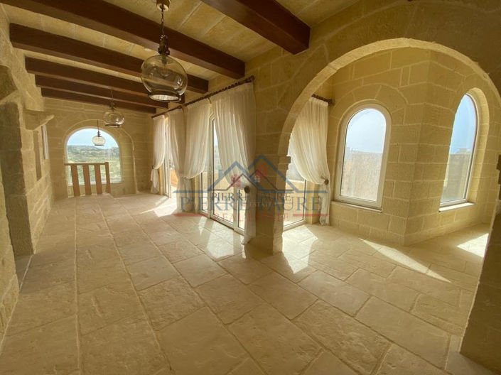 Image No.13-5 Bed Farmhouse for sale