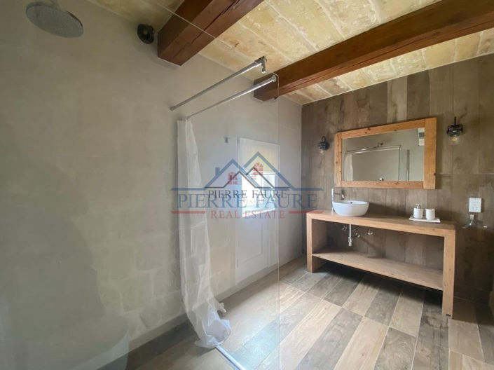 Image No.14-5 Bed Farmhouse for sale