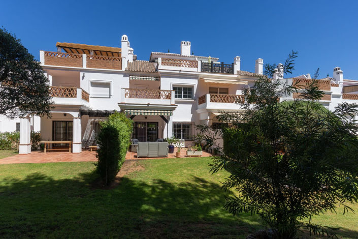 Image No.2-Maison de ville de 4 chambres à vendre à Alhaurín de la Torre