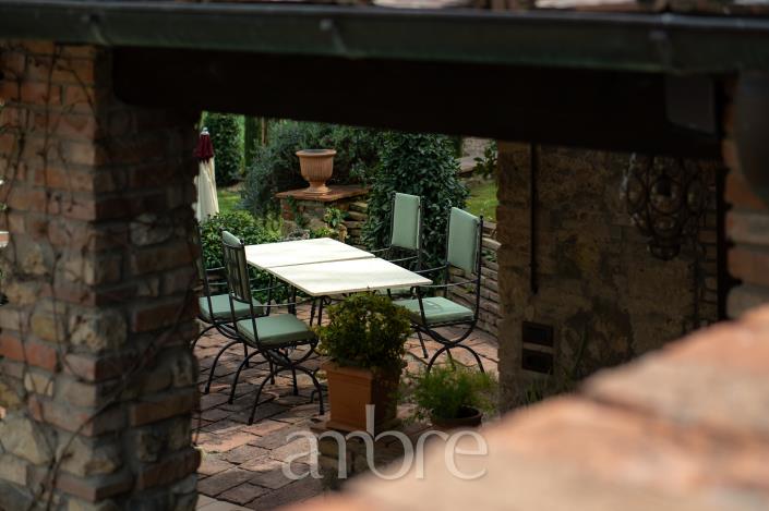 Image No.38-16 Bed Hotel for sale