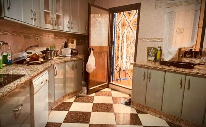 Image No.14-Comercial con 3 dormitorios en venta