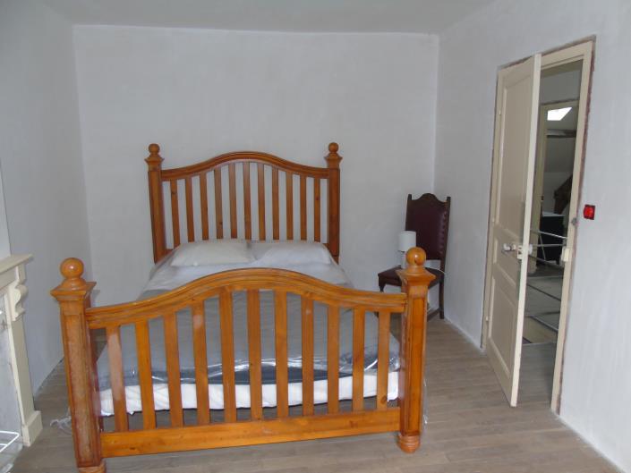 Image No.8-4 Bed Village House for sale
