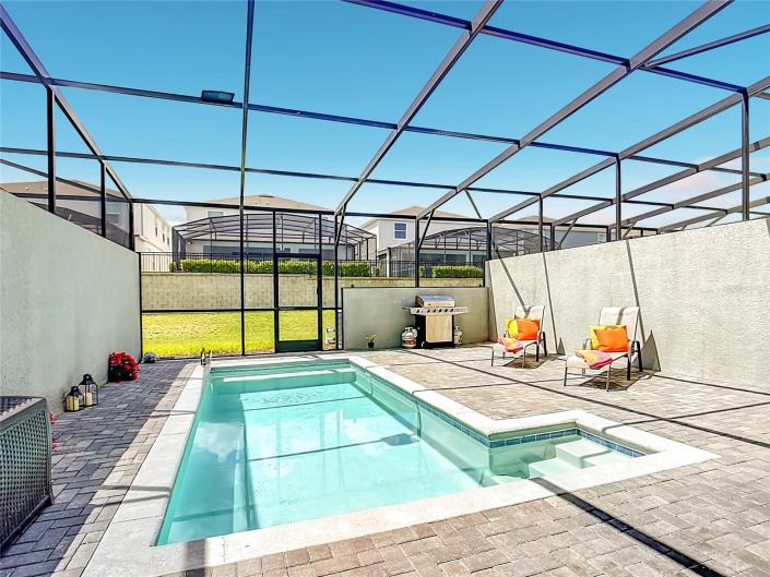 Image No.35-5 Bed Townhouse for sale