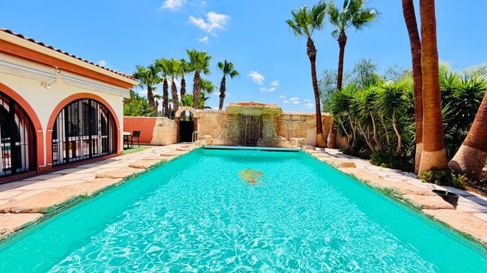 Image No.6-5 Bed Villa for sale