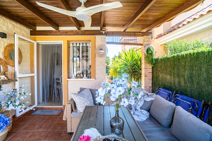 Image No.3-3 Bed House for sale