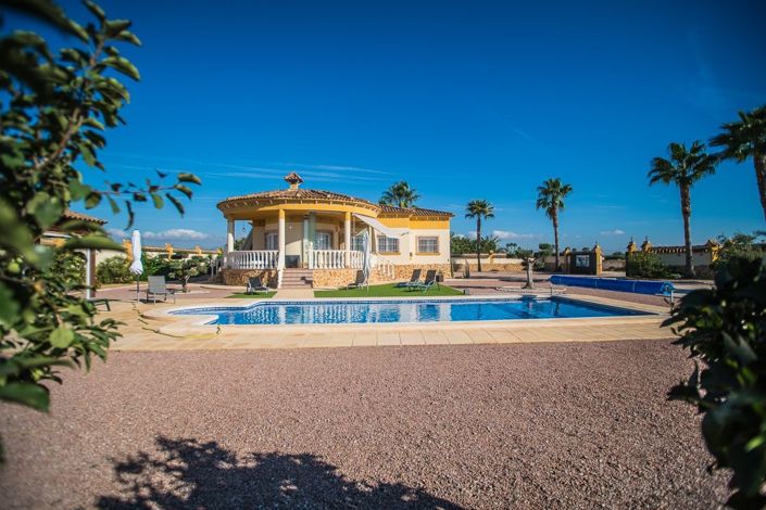 Image No.3-4 Bed Villa for sale