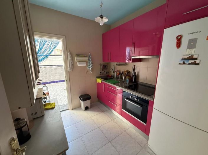 Image No.20-4 Bed Apartment for sale