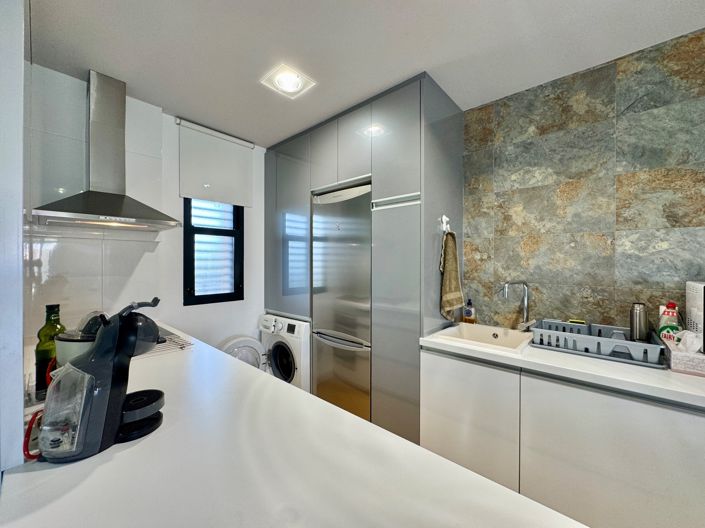 Image No.10-2 Bed Apartment for sale