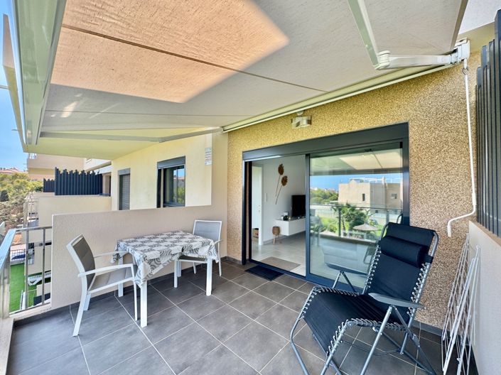 Image No.30-2 Bed Apartment for sale