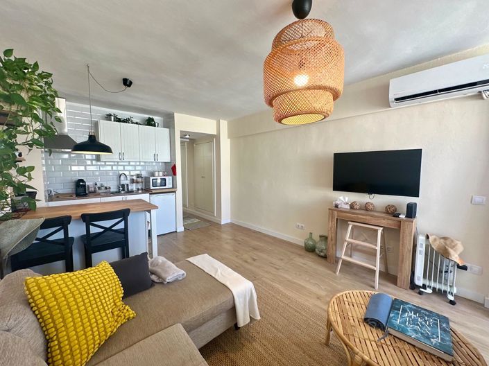 Image No.10-1 Bed Apartment for sale