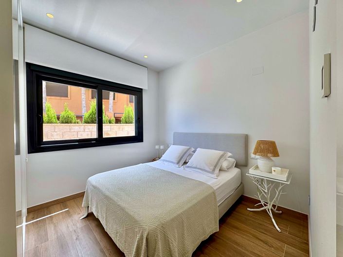 Image No.26-4 Bed Villa for sale