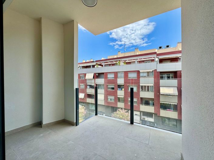 Image No.35-3 Bed Apartment for sale