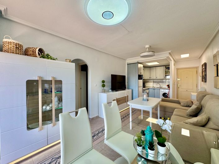 Image No.23-2 Bed Apartment for sale