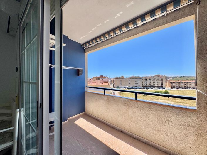 Image No.26-2 Bed Apartment for sale
