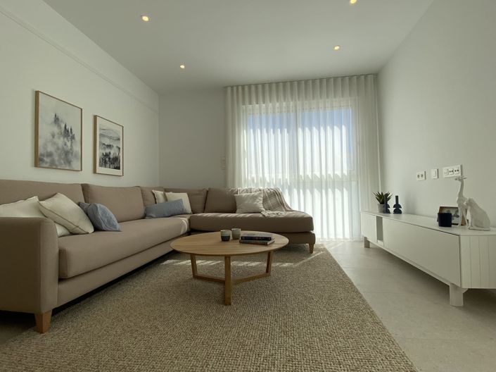 Image No.2-2 Bed Bungalow for sale