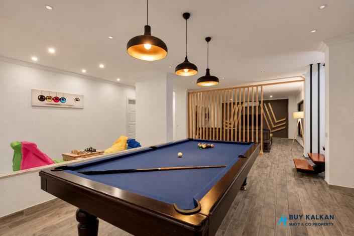 Image No.37-4 Bed Villa / Detached for sale