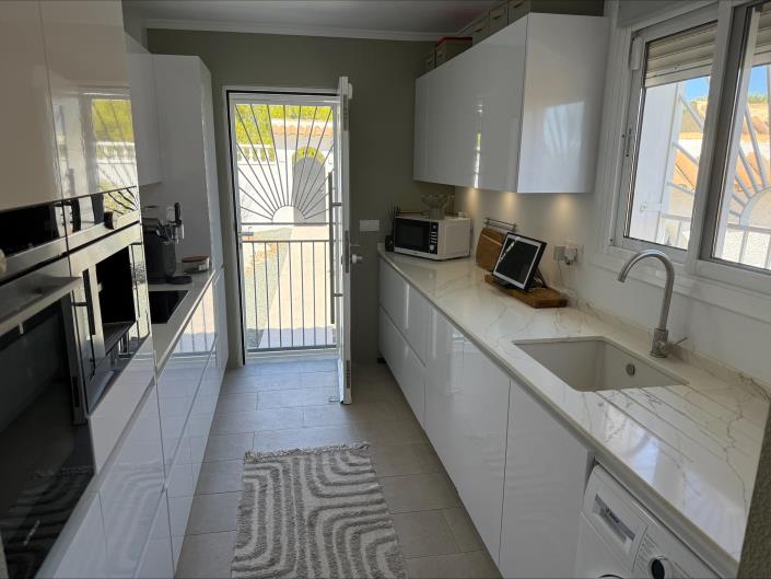 Image No.4-4 Bed Villa / Detached for sale
