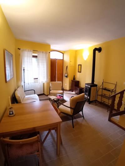 Image No.3-2 Bed Townhouse for sale