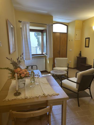 Image No.6-2 Bed Townhouse for sale