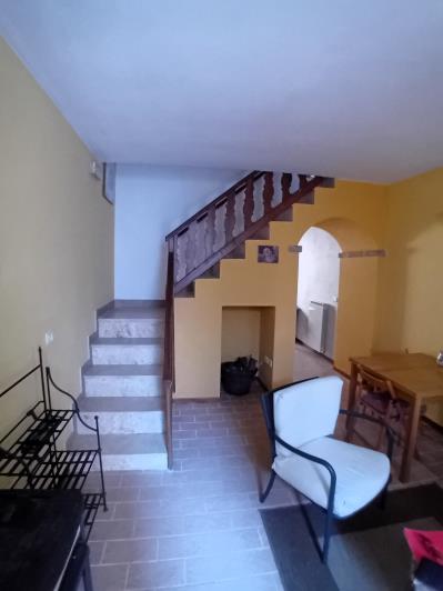 Image No.16-2 Bed Townhouse for sale