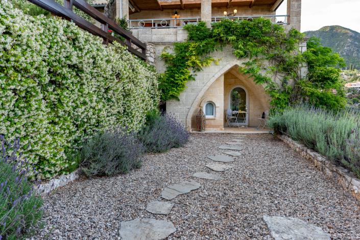 Image No.29-6 Bed Villa / Detached for sale
