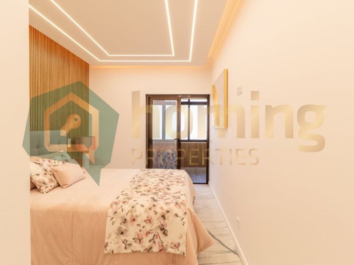 Image No.10-3 Bed Apartment for sale