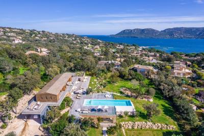 04-villa-legna-estate-aerial