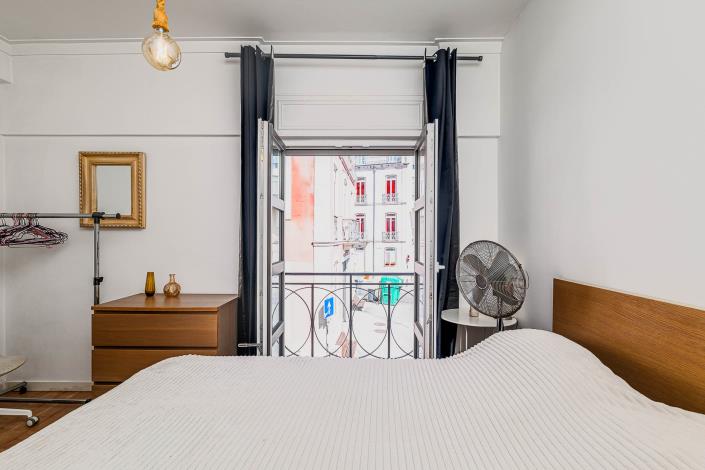 Image No.10-1 Bed Apartment for sale