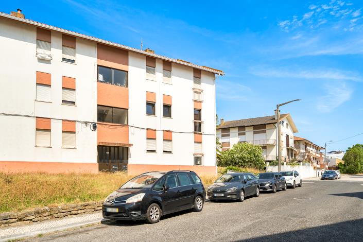 Image No.29-3 Bed Apartment for sale