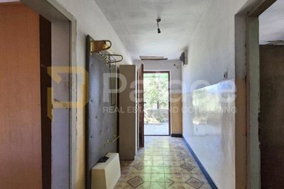 kuca-prizemnica-za-renovaciju-u-jadrtovcu-96-m_13