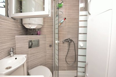 prostrani-studio-apartman-39m2-u-primostenu-sa-terasom-i_2