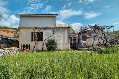 kuca-za-renovaciju-siroke-primosten-80-m2_4